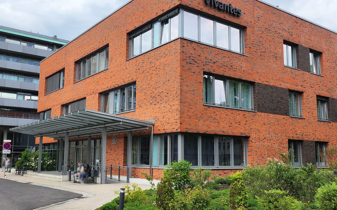 Neubau mit Parkcharakter